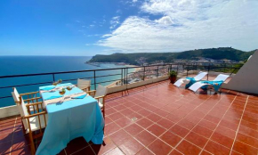 Sea View Apartment Sesimbra- Apartamento Vista Mar